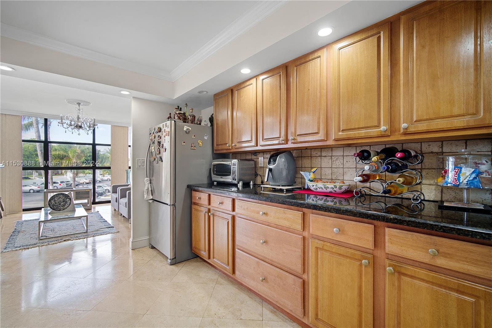 600 Parkview Dr 209, Hallandale Beach, Florida 33009, 2 Bedrooms Bedrooms, ,2 BathroomsBathrooms,Residential,For Sale,600 Parkview Dr 209,A11530888