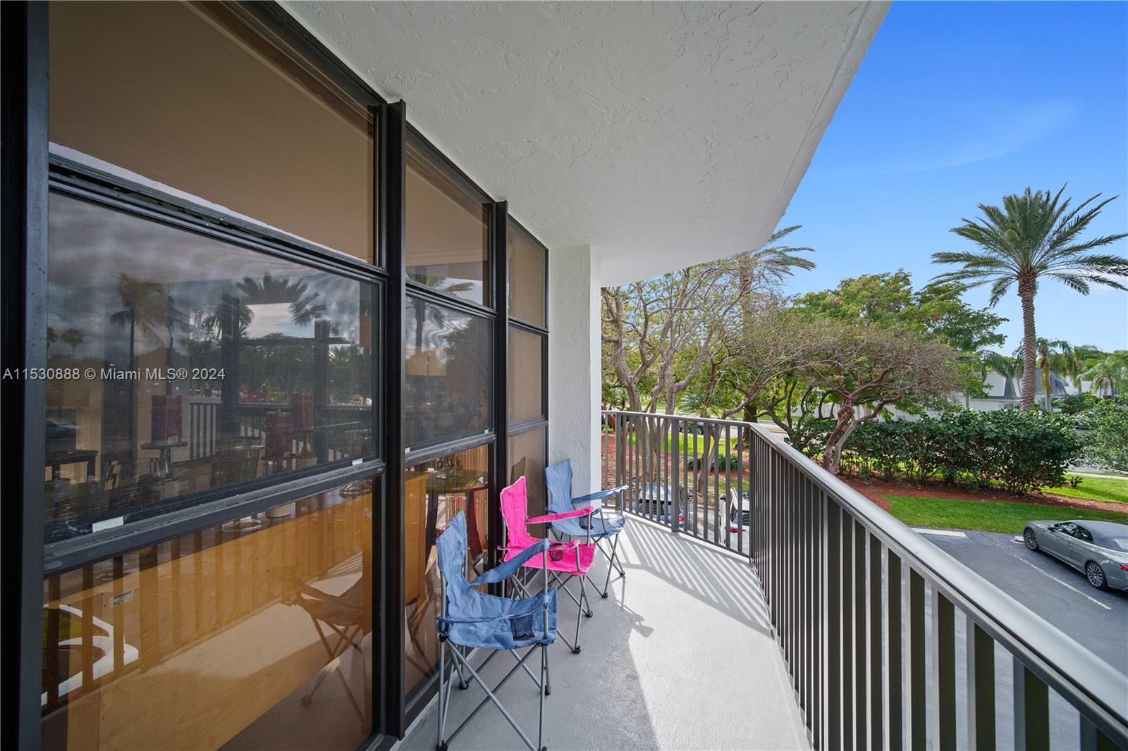 600 Parkview Dr 209, Hallandale Beach, Florida 33009, 2 Bedrooms Bedrooms, ,2 BathroomsBathrooms,Residential,For Sale,600 Parkview Dr 209,A11530888