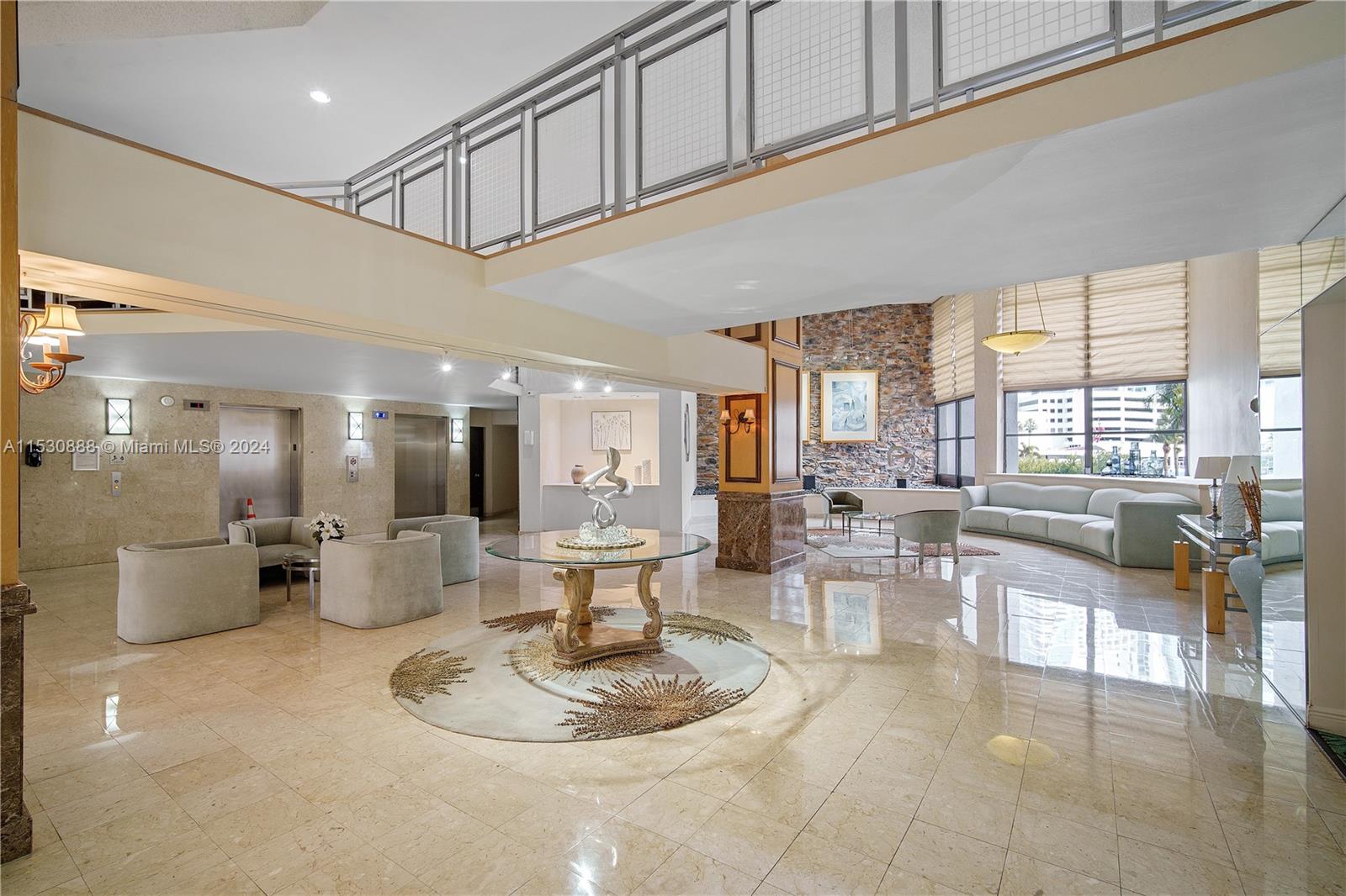 600 Parkview Dr 209, Hallandale Beach, Florida 33009, 2 Bedrooms Bedrooms, ,2 BathroomsBathrooms,Residential,For Sale,600 Parkview Dr 209,A11530888