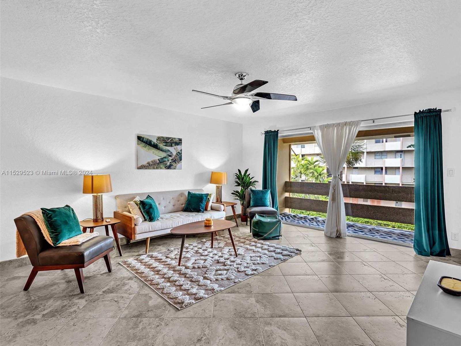 1700 SE 15th St 304, Fort Lauderdale, Florida 33316, 1 Bedroom Bedrooms, ,1 BathroomBathrooms,Residential,For Sale,1700 SE 15th St 304,A11529523