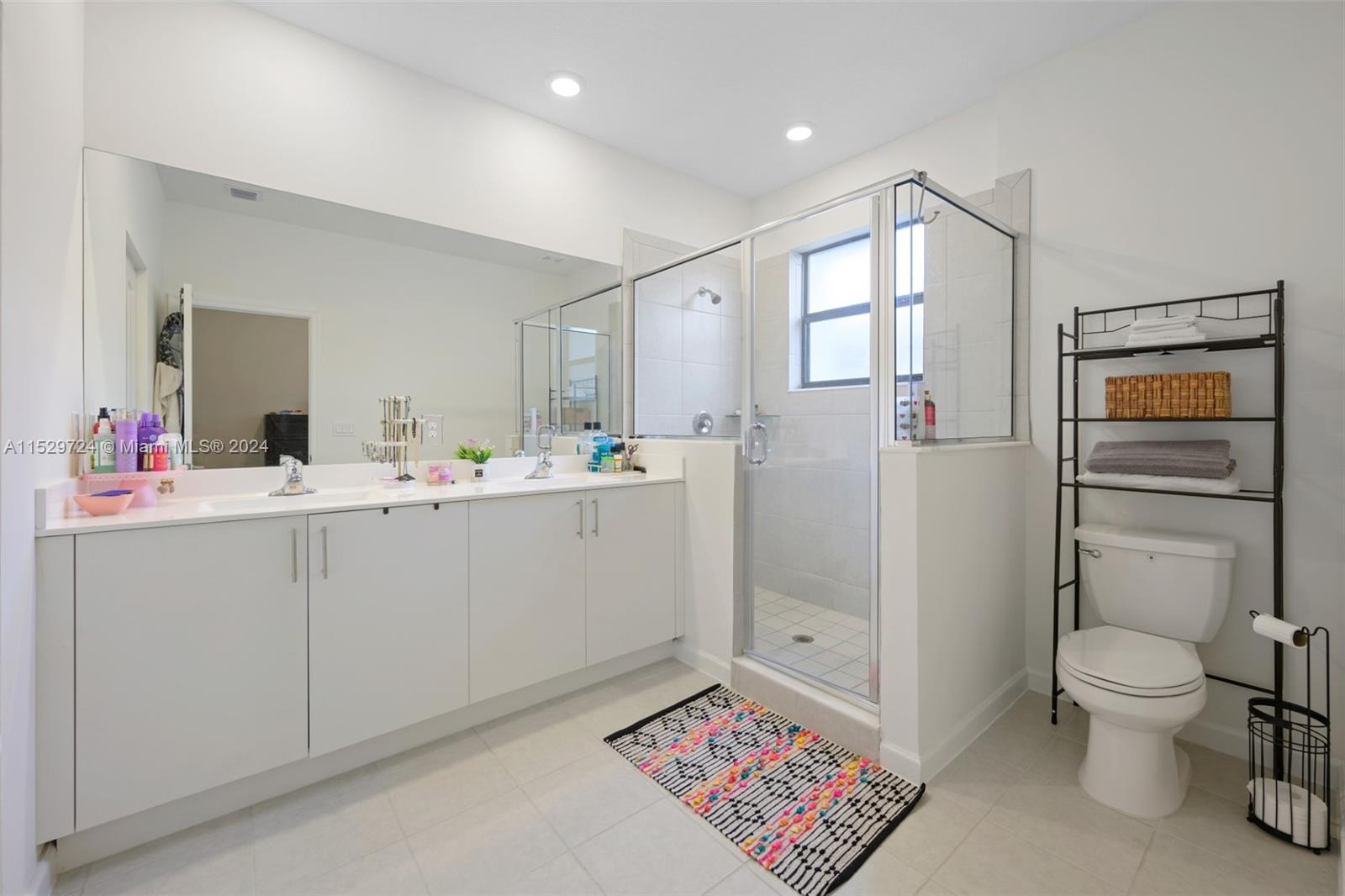 253 SW 159th Way 253, Pembroke Pines, Florida 33027, 3 Bedrooms Bedrooms, ,2 BathroomsBathrooms,Residential,For Sale,253 SW 159th Way 253,A11529724