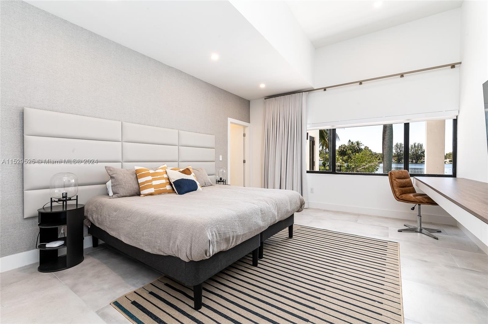 2560 NE 199th St, Miami, Florida 33180, 5 Bedrooms Bedrooms, ,5 BathroomsBathrooms,Residentiallease,For Rent,2560 NE 199th St,A11529525