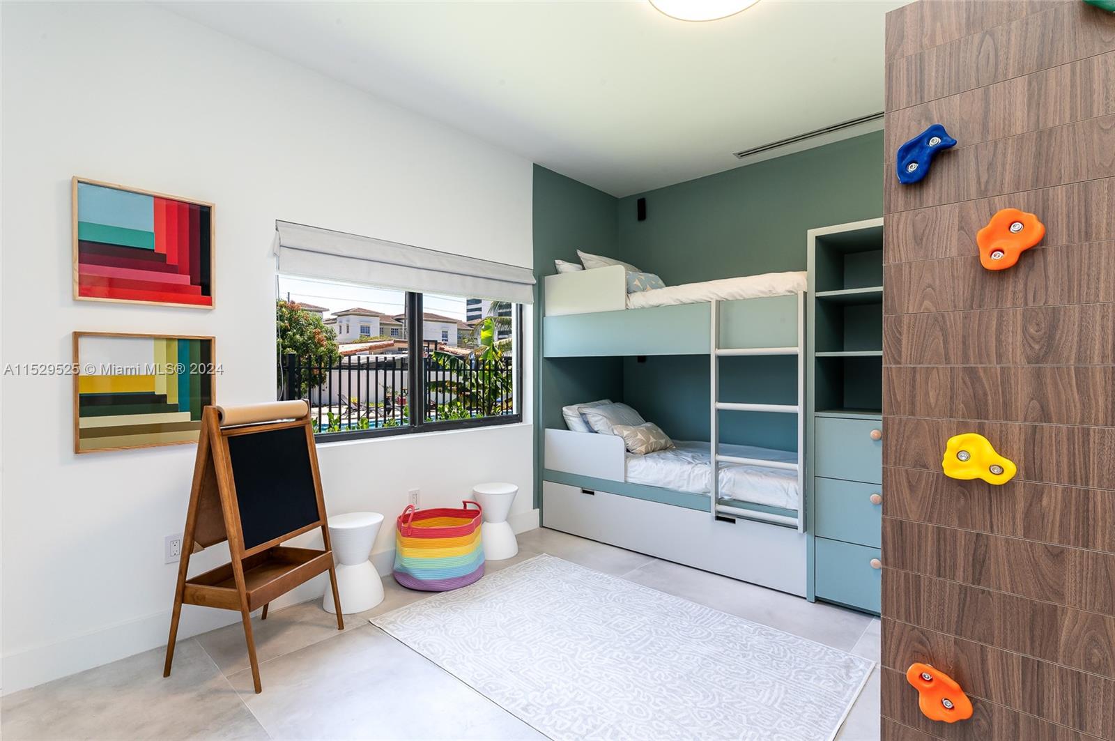 2560 NE 199th St, Miami, Florida 33180, 5 Bedrooms Bedrooms, ,5 BathroomsBathrooms,Residentiallease,For Rent,2560 NE 199th St,A11529525