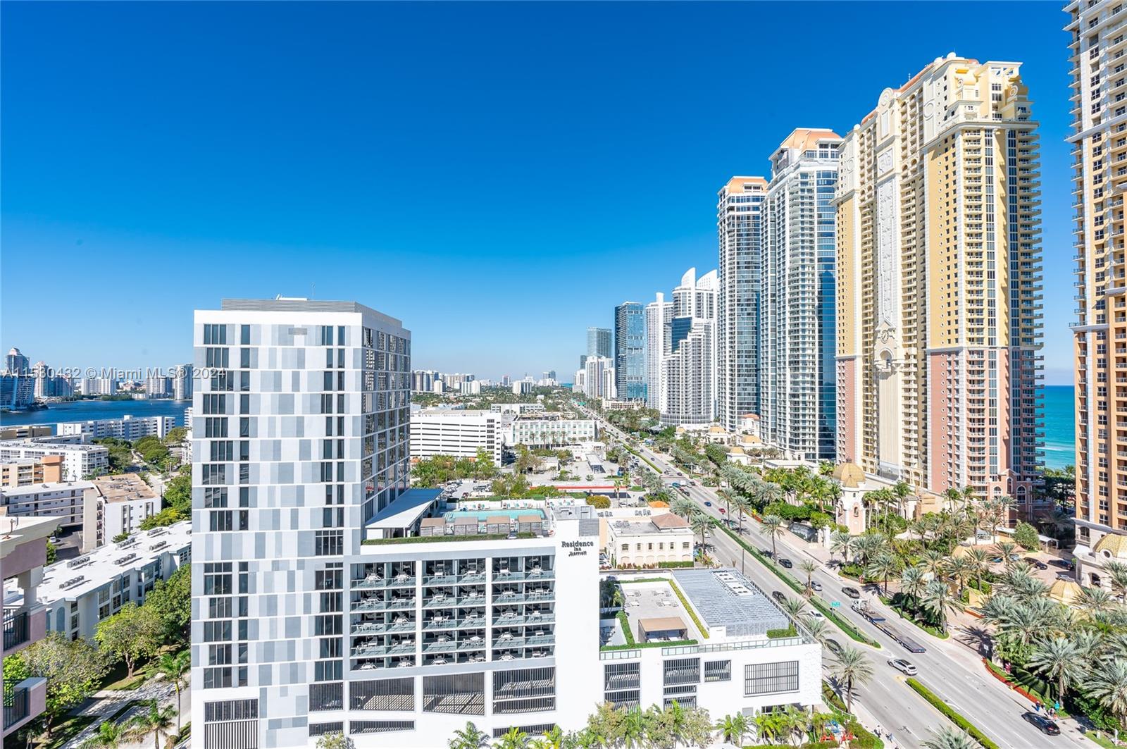 17550 Collins Avenue, Sunny Isles Beach, FL, 33160 United States, 2 Bedrooms Bedrooms, ,2 BathroomsBathrooms,Residential,For Sale,Collins Avenue,A11530432