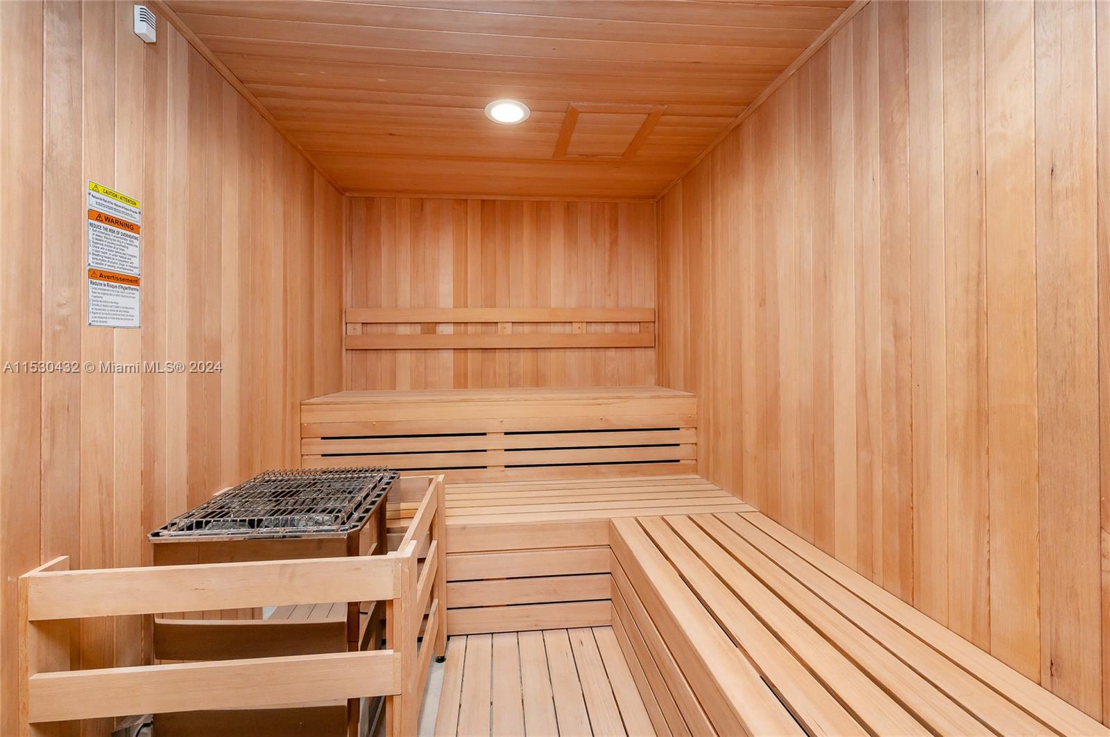 17550 Collins Avenue, Sunny Isles Beach, FL, 33160 United States, 2 Bedrooms Bedrooms, ,2 BathroomsBathrooms,Residential,For Sale,Collins Avenue,A11530432