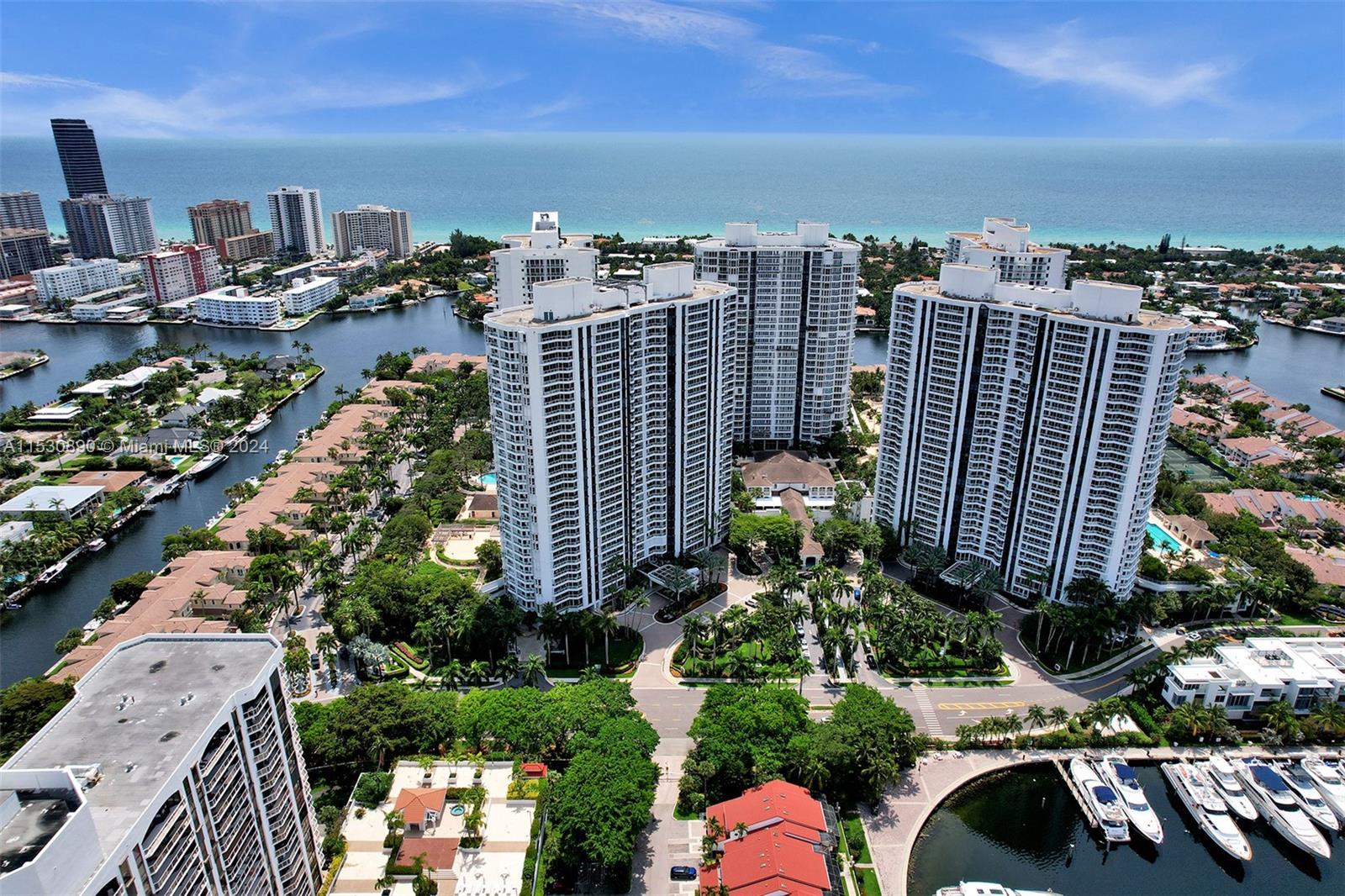 21205 Yacht Club Dr. 301, Aventura, Florida 33180, 1 Bedroom Bedrooms, ,1 BathroomBathrooms,Residential,For Sale,21205 Yacht Club Dr. 301,A11530890