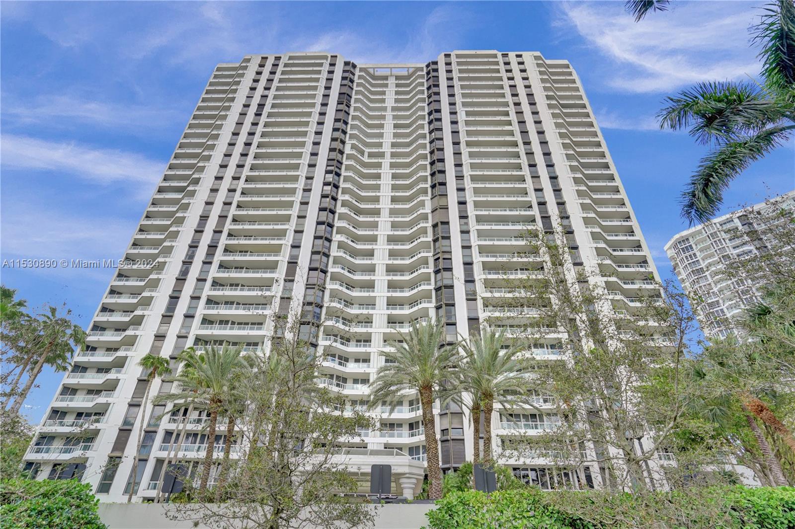 21205 Yacht Club Dr. 301, Aventura, Florida 33180, 1 Bedroom Bedrooms, ,1 BathroomBathrooms,Residential,For Sale,21205 Yacht Club Dr. 301,A11530890