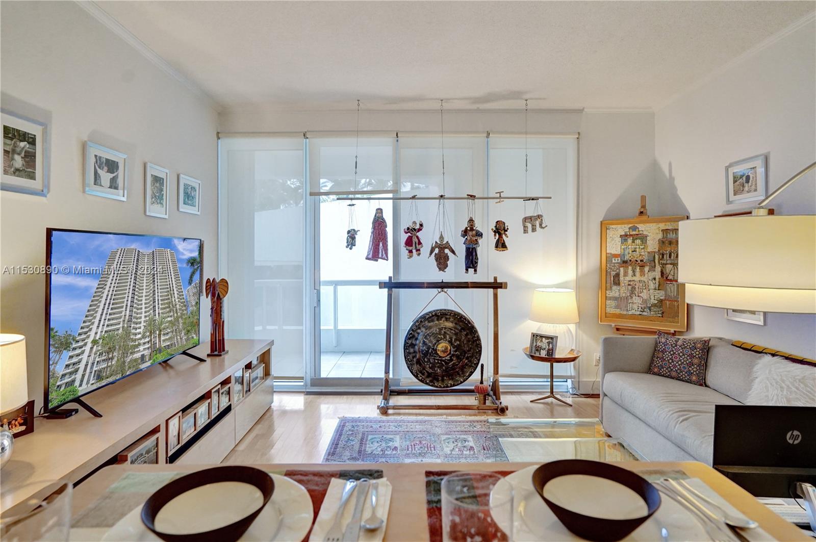 21205 Yacht Club Dr. 301, Aventura, Florida 33180, 1 Bedroom Bedrooms, ,1 BathroomBathrooms,Residential,For Sale,21205 Yacht Club Dr. 301,A11530890