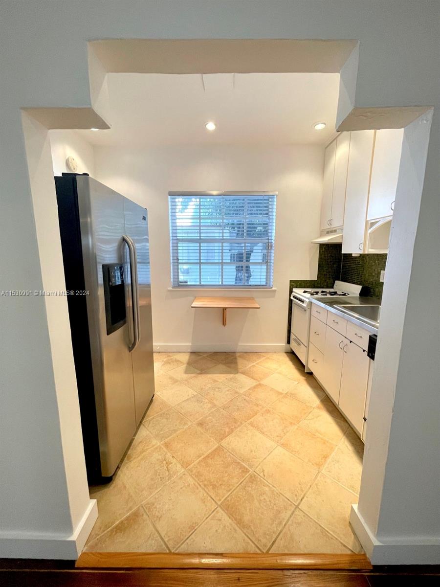 1307 Euclid Ave 2, Miami Beach, Florida 33139, 1 Bedroom Bedrooms, ,1 BathroomBathrooms,Residentiallease,For Rent,1307 Euclid Ave 2,A11530991