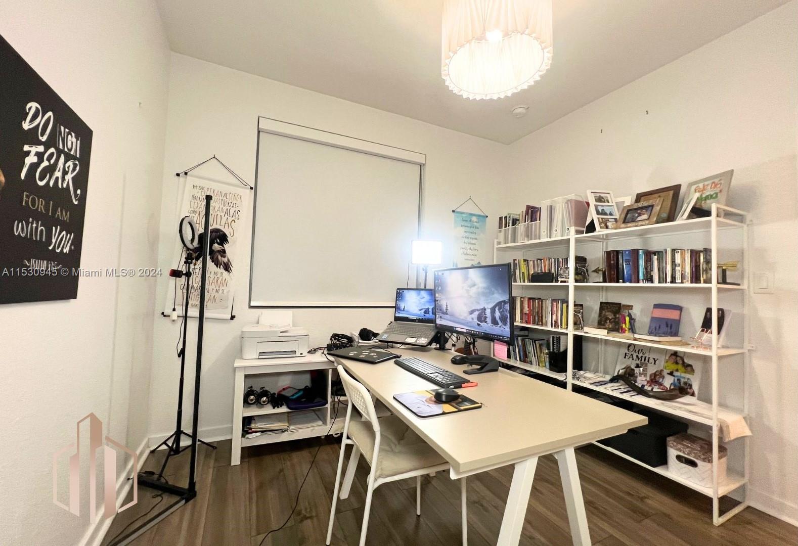 Homestead, Florida 33035, 4 Bedrooms Bedrooms, ,3 BathroomsBathrooms,Residentiallease,For Rent,A11530945