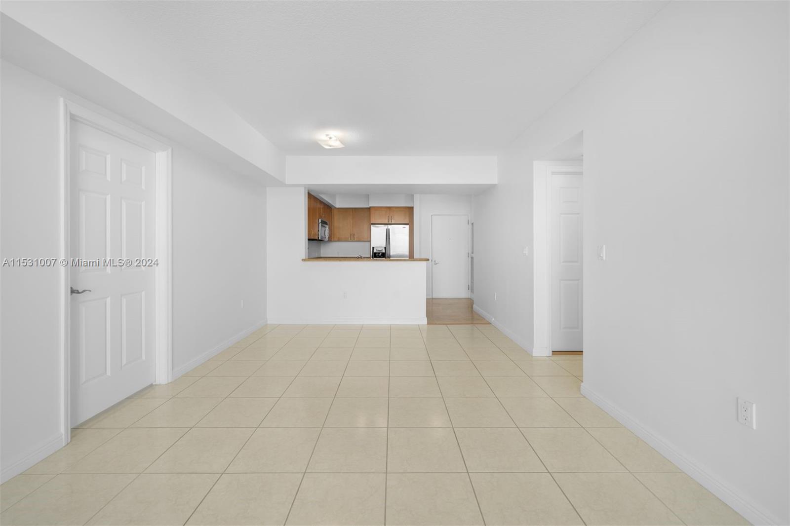 1745 E Hallandale Beach Blvd 1008W, Hallandale Beach, Florida 33009, 2 Bedrooms Bedrooms, ,2 BathroomsBathrooms,Residentiallease,For Rent,1745 E Hallandale Beach Blvd 1008W,A11531007