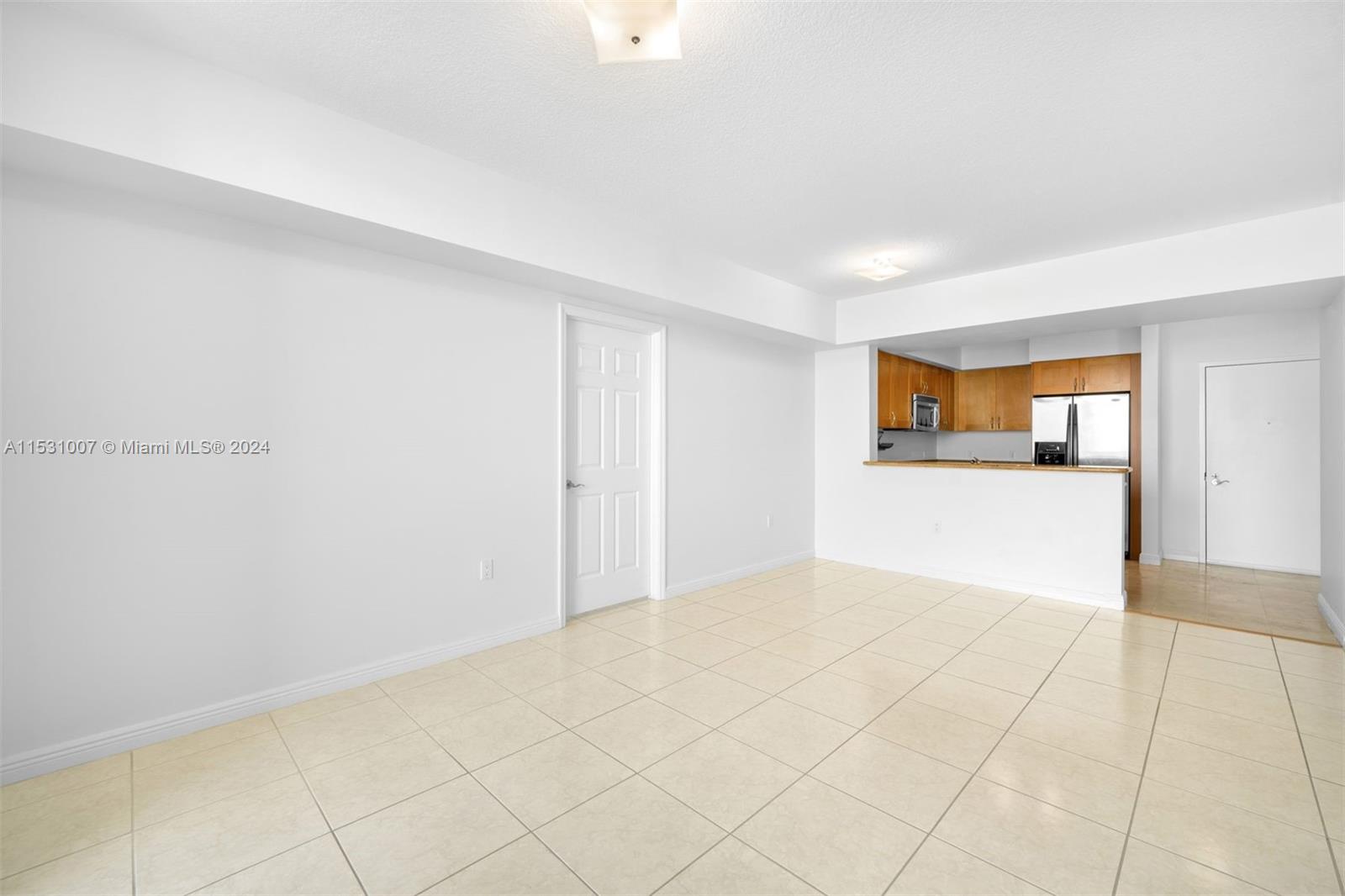 1745 E Hallandale Beach Blvd 1008W, Hallandale Beach, Florida 33009, 2 Bedrooms Bedrooms, ,2 BathroomsBathrooms,Residentiallease,For Rent,1745 E Hallandale Beach Blvd 1008W,A11531007