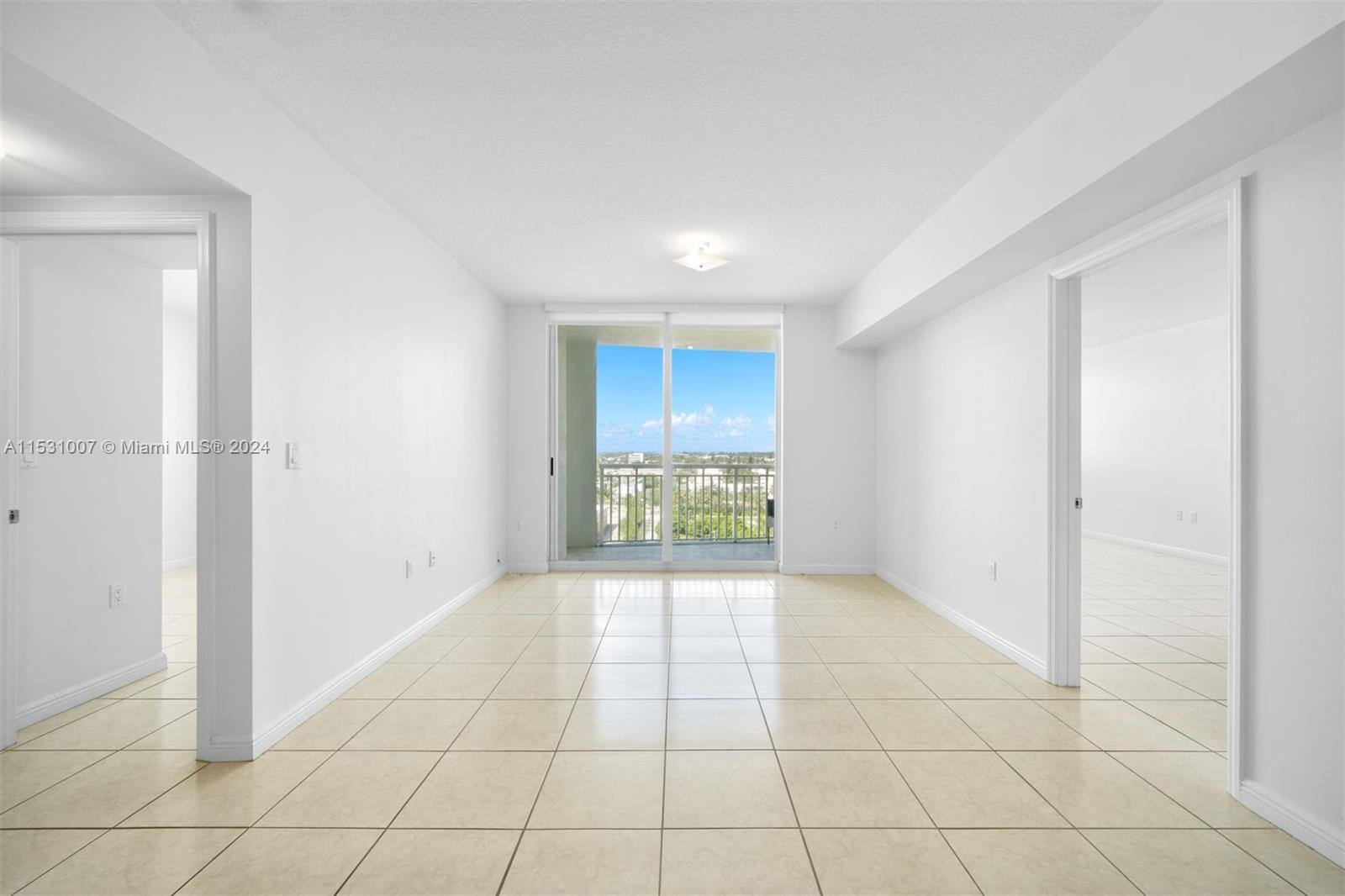 1745 E Hallandale Beach Blvd 1008W, Hallandale Beach, Florida 33009, 2 Bedrooms Bedrooms, ,2 BathroomsBathrooms,Residentiallease,For Rent,1745 E Hallandale Beach Blvd 1008W,A11531007