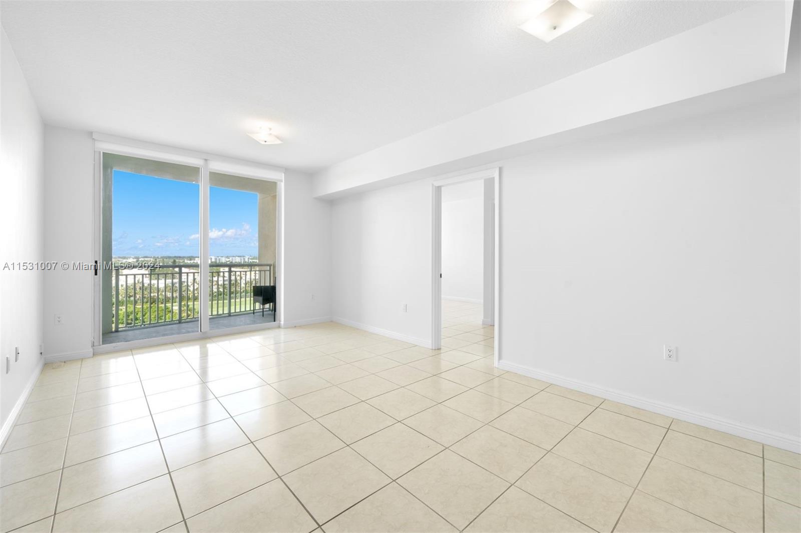 1745 E Hallandale Beach Blvd 1008W, Hallandale Beach, Florida 33009, 2 Bedrooms Bedrooms, ,2 BathroomsBathrooms,Residentiallease,For Rent,1745 E Hallandale Beach Blvd 1008W,A11531007