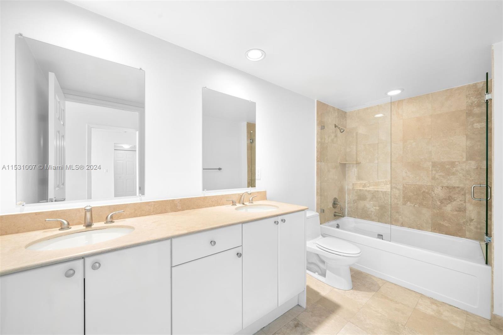 1745 E Hallandale Beach Blvd 1008W, Hallandale Beach, Florida 33009, 2 Bedrooms Bedrooms, ,2 BathroomsBathrooms,Residentiallease,For Rent,1745 E Hallandale Beach Blvd 1008W,A11531007