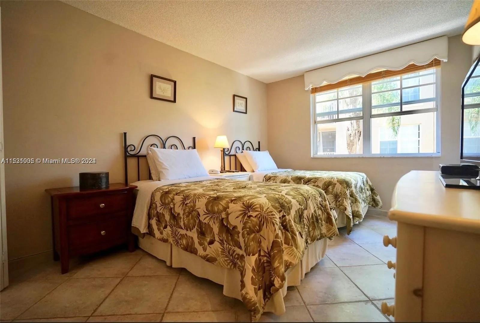 19877 E Country Club Dr 3407, Aventura, Florida 33180, 3 Bedrooms Bedrooms, ,2 BathroomsBathrooms,Residentiallease,For Rent,19877 E Country Club Dr 3407,A11531005