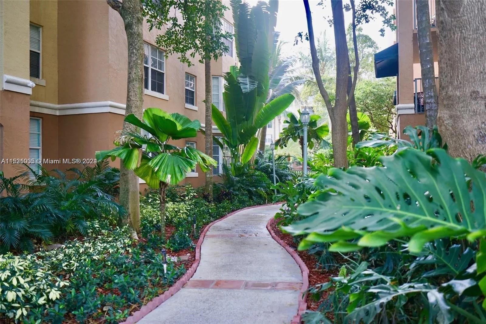 19877 E Country Club Dr 3407, Aventura, Florida 33180, 3 Bedrooms Bedrooms, ,2 BathroomsBathrooms,Residentiallease,For Rent,19877 E Country Club Dr 3407,A11531005