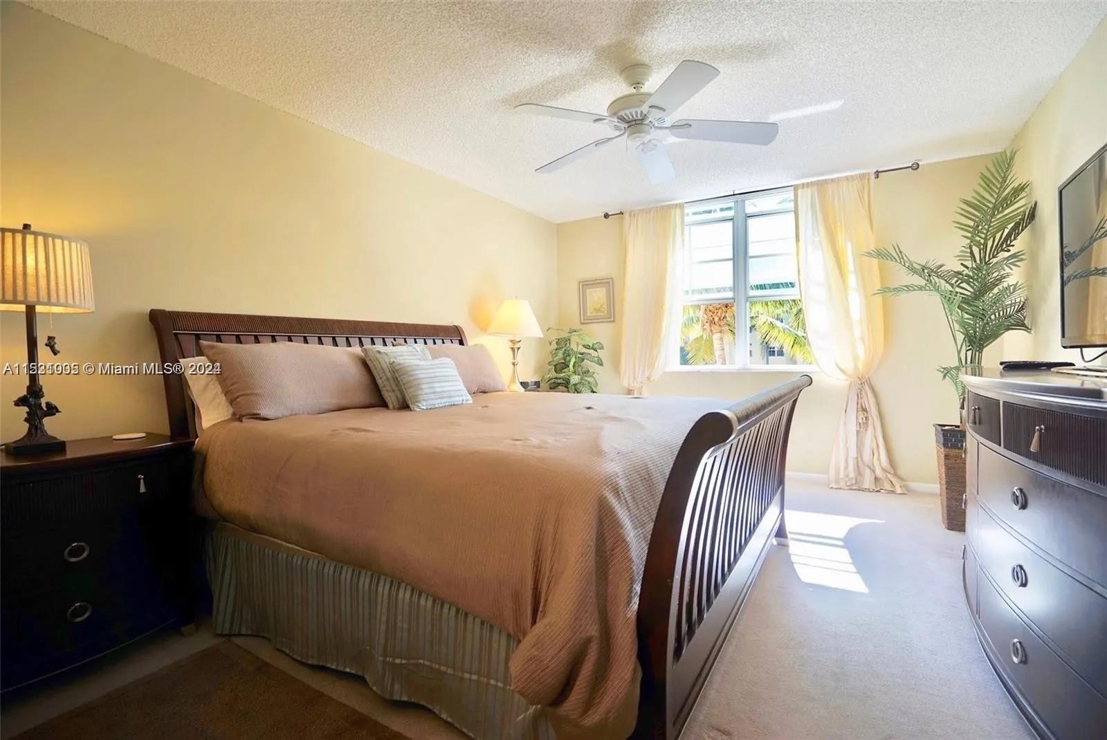 19877 E Country Club Dr 3407, Aventura, Florida 33180, 3 Bedrooms Bedrooms, ,2 BathroomsBathrooms,Residentiallease,For Rent,19877 E Country Club Dr 3407,A11531005