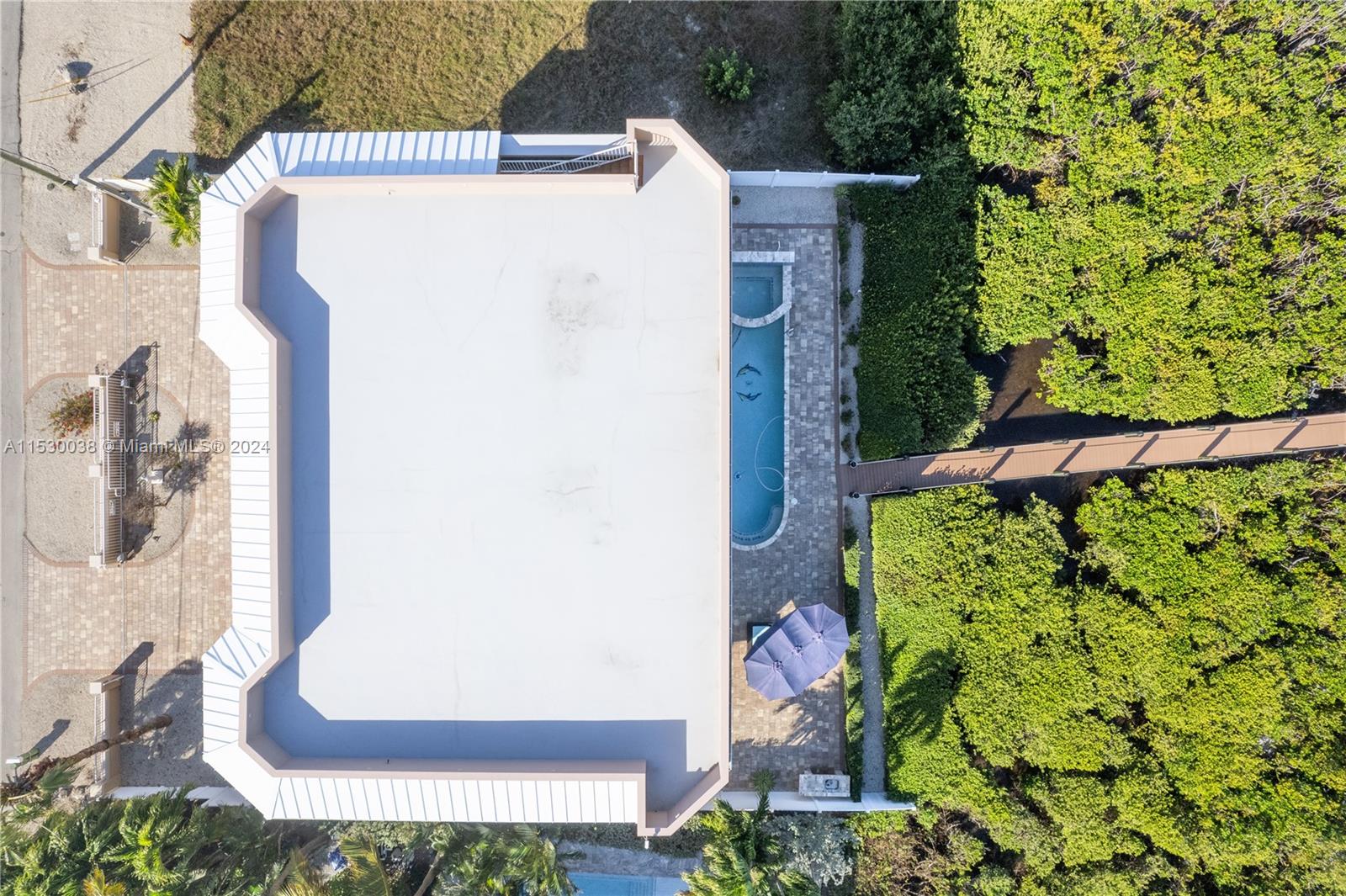 112 Bounty Ln, Key Largo, FL, 33037 United States, 5 Bedrooms Bedrooms, ,5 BathroomsBathrooms,Residential,For Sale,Bounty Ln,A11530038