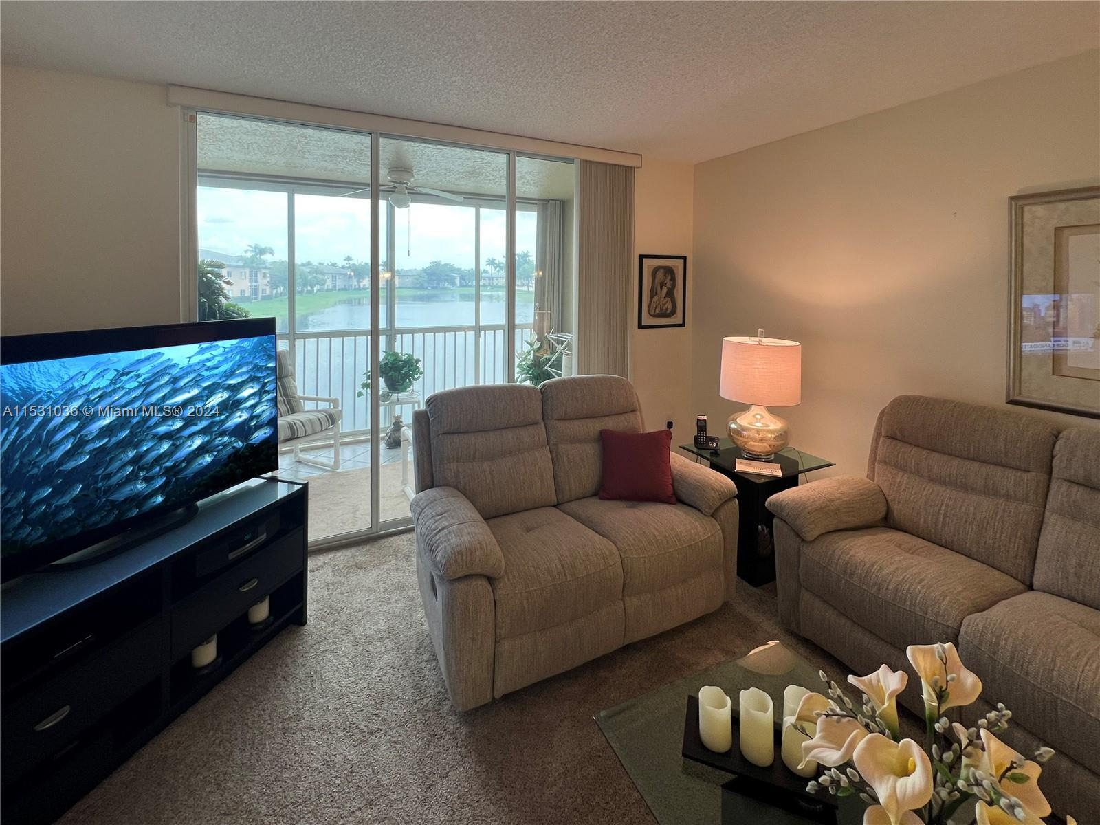 7856 Trent Dr 208, Tamarac, Florida 33321, 2 Bedrooms Bedrooms, ,2 BathroomsBathrooms,Residential,For Sale,7856 Trent Dr 208,A11531036