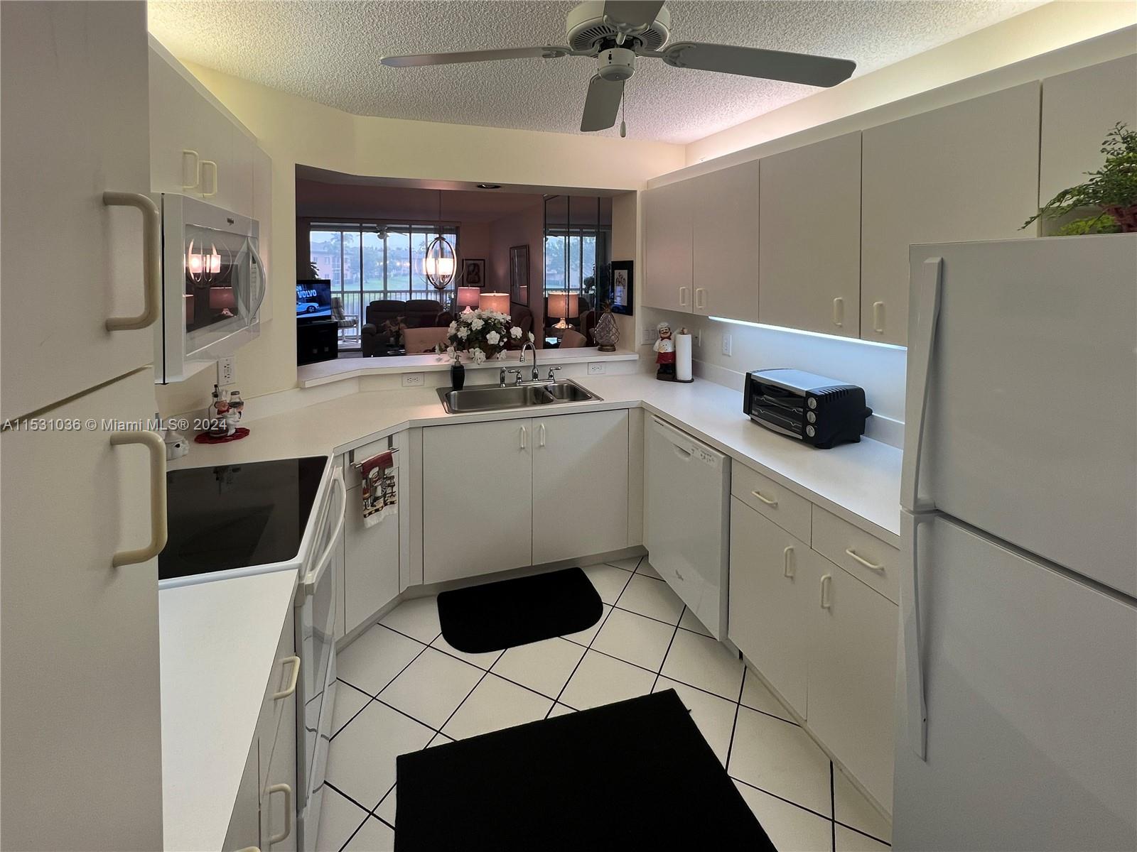 7856 Trent Dr 208, Tamarac, Florida 33321, 2 Bedrooms Bedrooms, ,2 BathroomsBathrooms,Residential,For Sale,7856 Trent Dr 208,A11531036