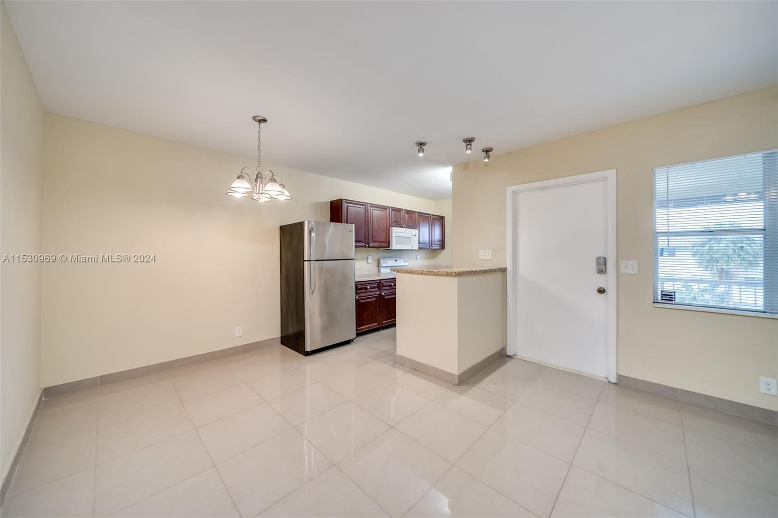 270 Layne Blvd 303, Hallandale Beach, Florida 33009, 2 Bedrooms Bedrooms, ,2 BathroomsBathrooms,Residentiallease,For Rent,270 Layne Blvd 303,A11530969