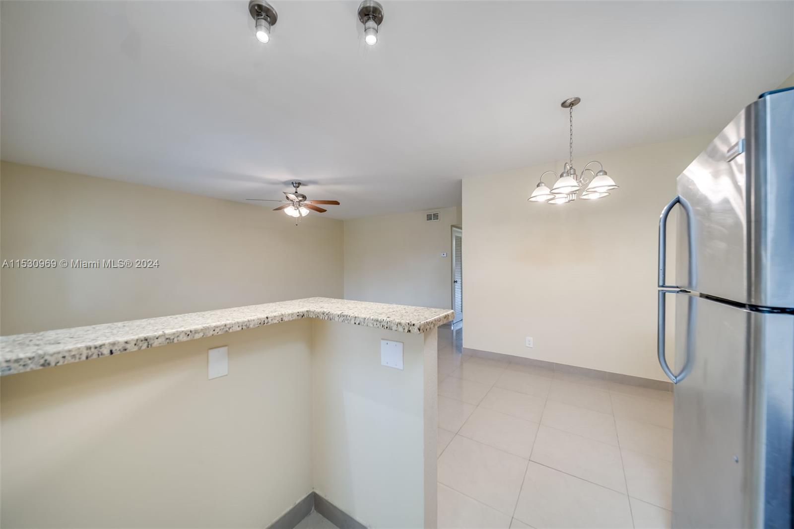 270 Layne Blvd 303, Hallandale Beach, Florida 33009, 2 Bedrooms Bedrooms, ,2 BathroomsBathrooms,Residentiallease,For Rent,270 Layne Blvd 303,A11530969