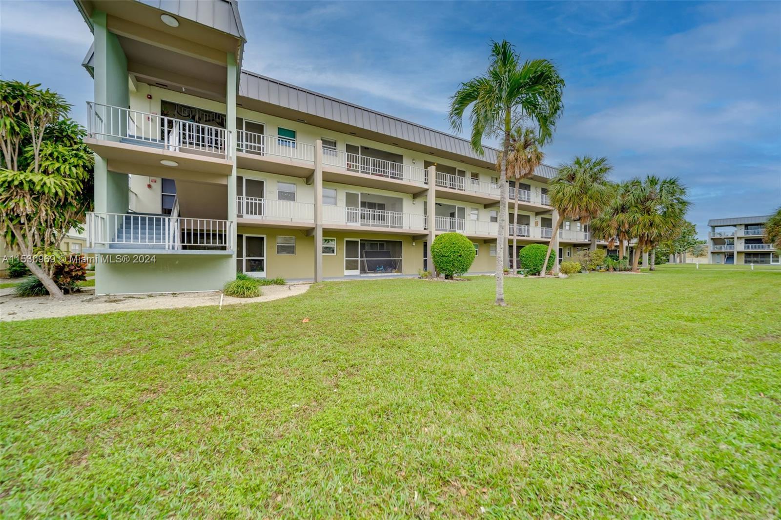 270 Layne Blvd 303, Hallandale Beach, Florida 33009, 2 Bedrooms Bedrooms, ,2 BathroomsBathrooms,Residentiallease,For Rent,270 Layne Blvd 303,A11530969