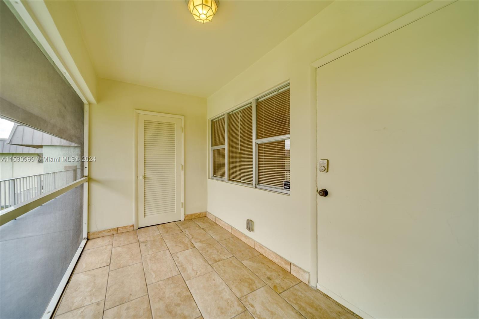 270 Layne Blvd 303, Hallandale Beach, Florida 33009, 2 Bedrooms Bedrooms, ,2 BathroomsBathrooms,Residentiallease,For Rent,270 Layne Blvd 303,A11530969