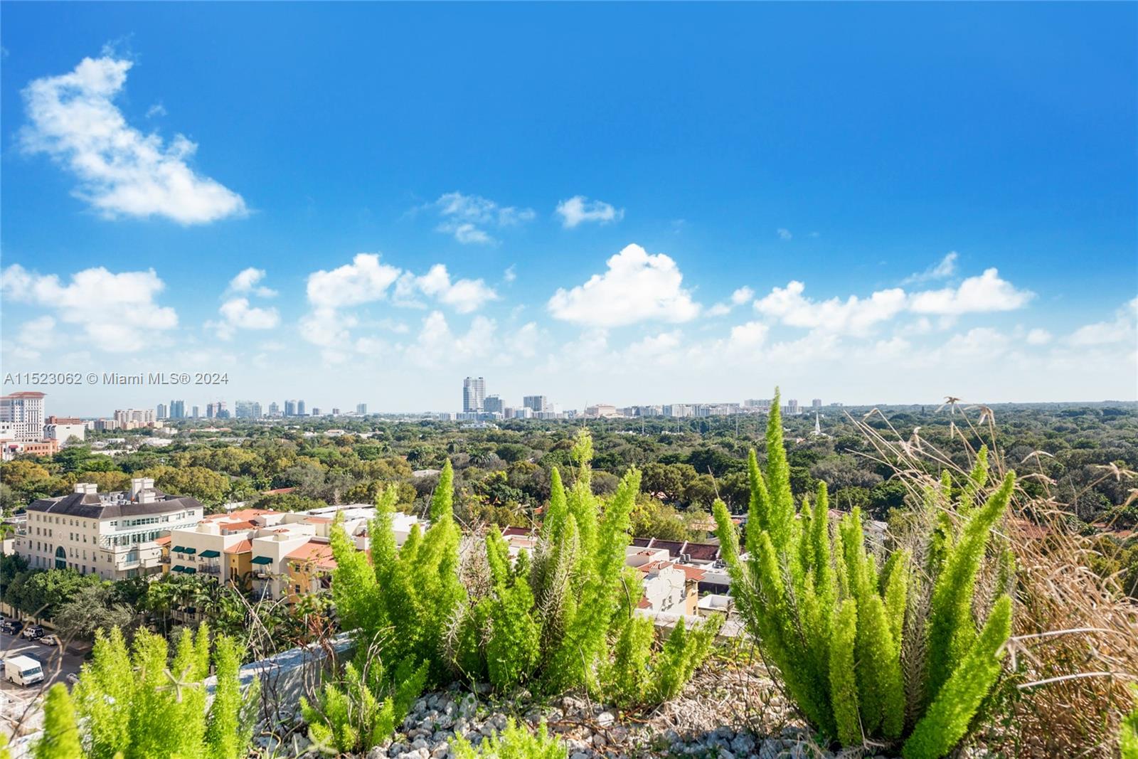 700 Biltmore Way 605, Coral Gables, Florida 33134, 1 Bedroom Bedrooms, ,1 BathroomBathrooms,Residential,For Sale,700 Biltmore Way 605,A11523062