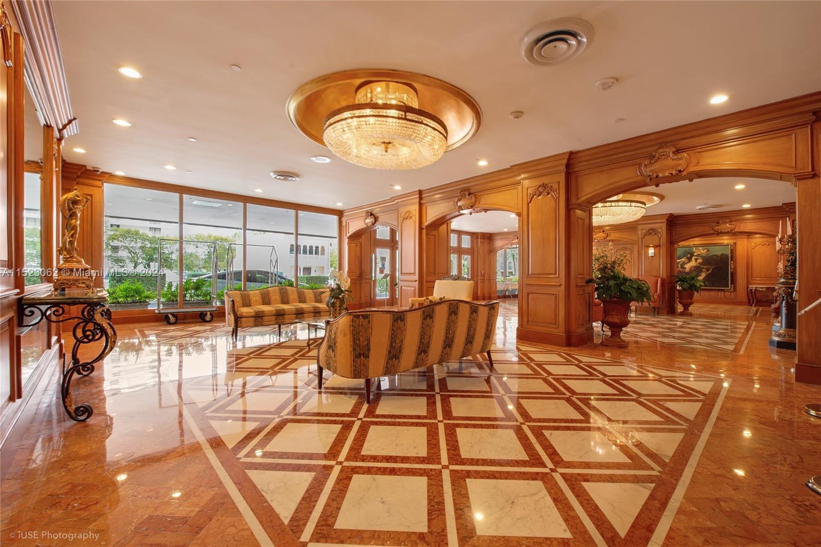 700 Biltmore Way 605, Coral Gables, Florida 33134, 1 Bedroom Bedrooms, ,1 BathroomBathrooms,Residential,For Sale,700 Biltmore Way 605,A11523062