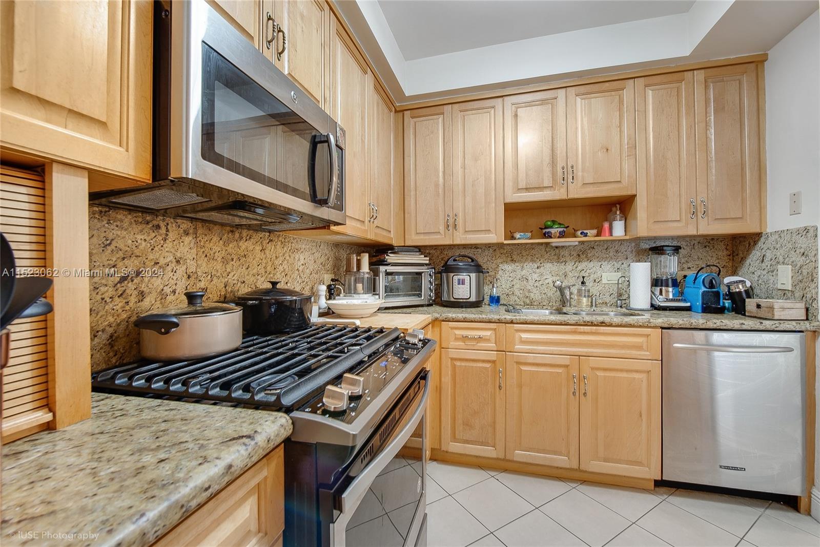 700 Biltmore Way 605, Coral Gables, Florida 33134, 1 Bedroom Bedrooms, ,1 BathroomBathrooms,Residential,For Sale,700 Biltmore Way 605,A11523062