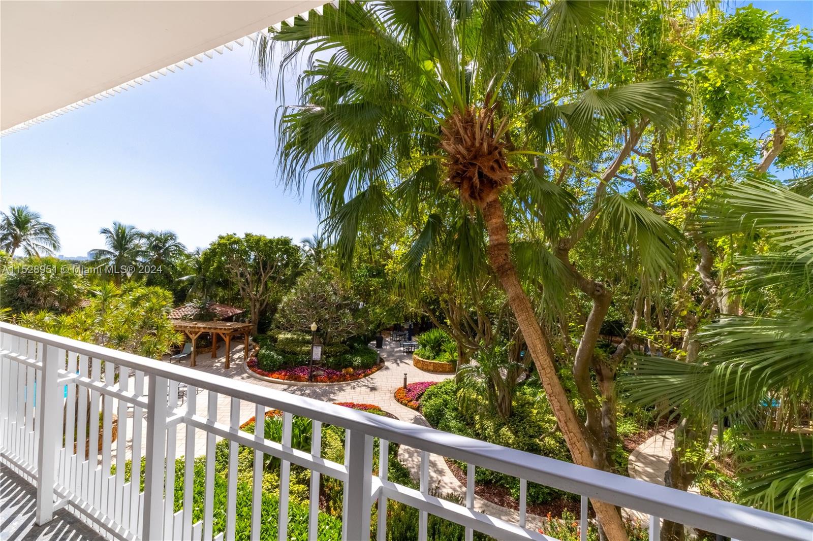 2000 Towerside Ter 506, Miami, Florida 33138, 2 Bedrooms Bedrooms, ,2 BathroomsBathrooms,Residentiallease,For Rent,2000 Towerside Ter 506,A11528951