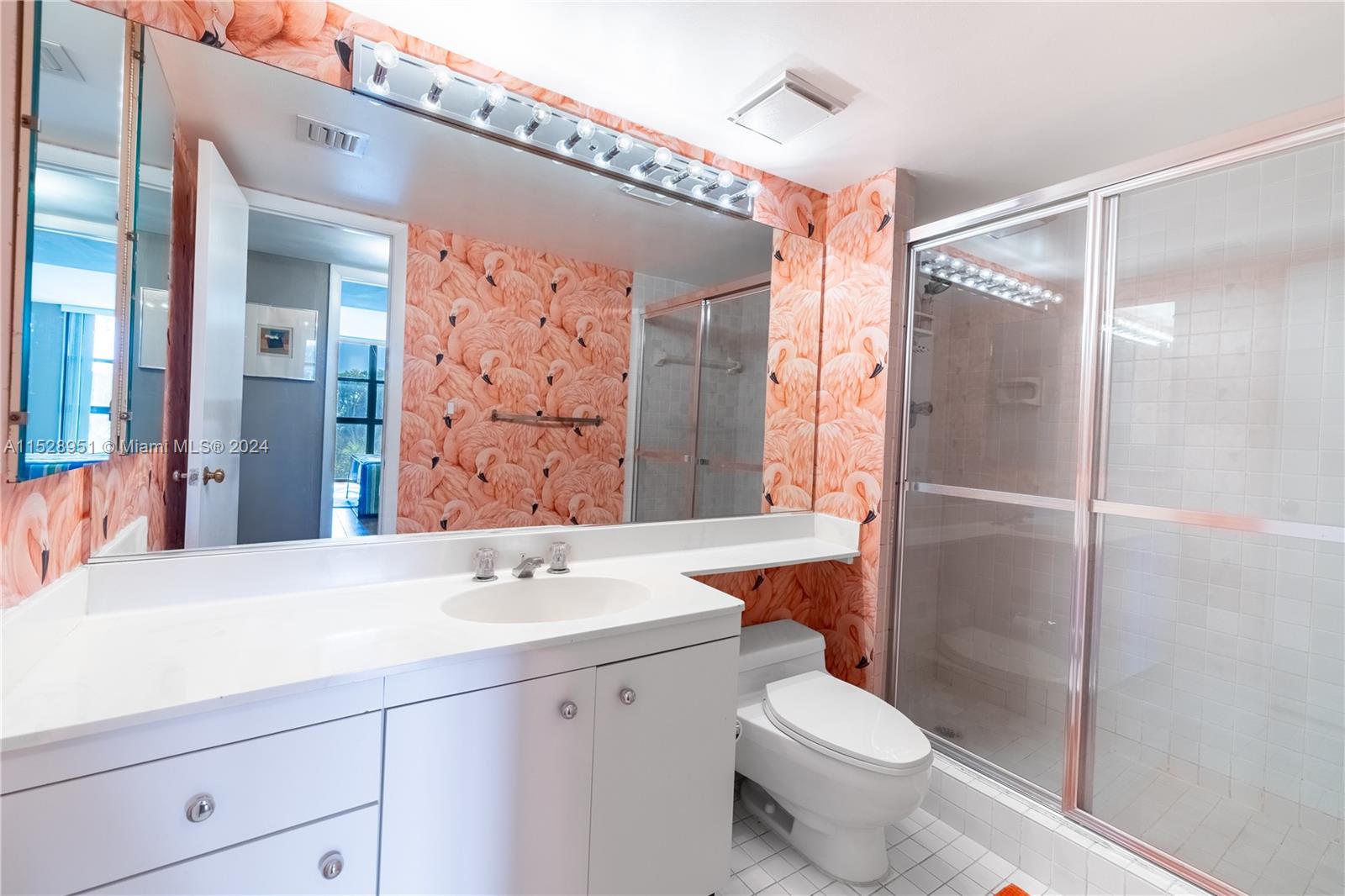 2000 Towerside Ter 506, Miami, Florida 33138, 2 Bedrooms Bedrooms, ,2 BathroomsBathrooms,Residentiallease,For Rent,2000 Towerside Ter 506,A11528951