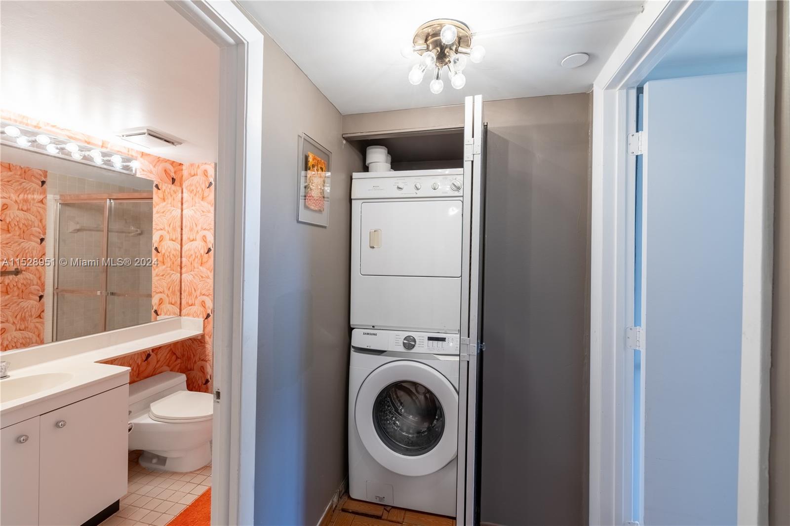 2000 Towerside Ter 506, Miami, Florida 33138, 2 Bedrooms Bedrooms, ,2 BathroomsBathrooms,Residentiallease,For Rent,2000 Towerside Ter 506,A11528951