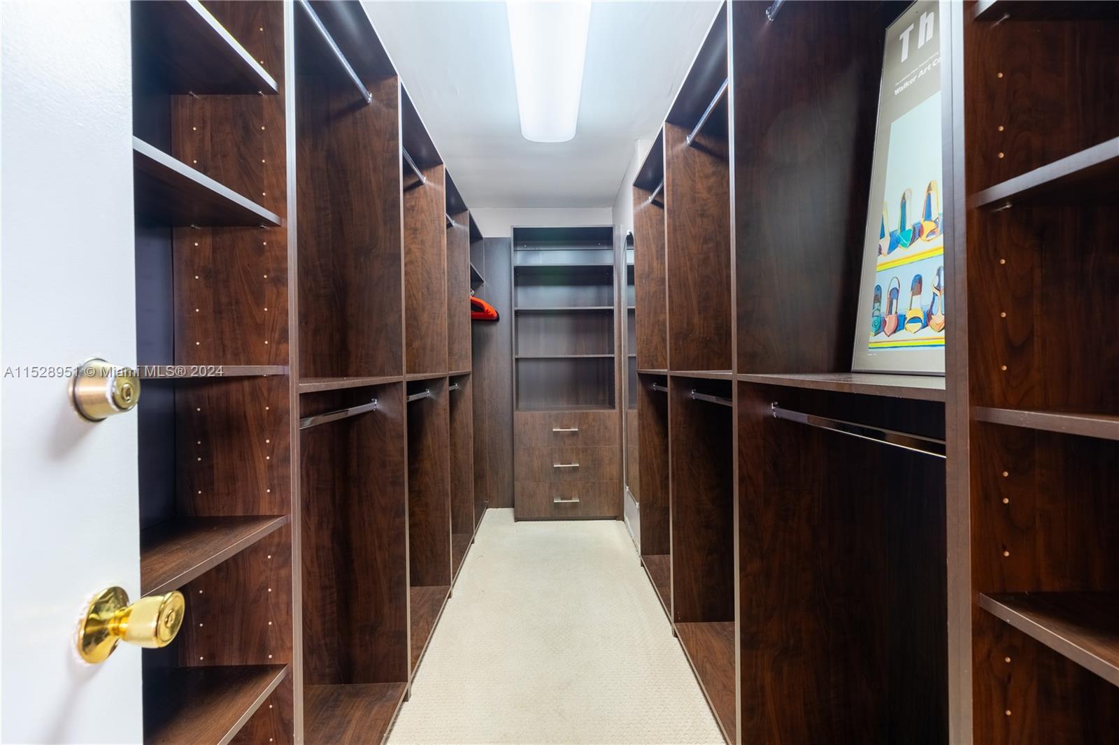 2000 Towerside Ter 506, Miami, Florida 33138, 2 Bedrooms Bedrooms, ,2 BathroomsBathrooms,Residentiallease,For Rent,2000 Towerside Ter 506,A11528951