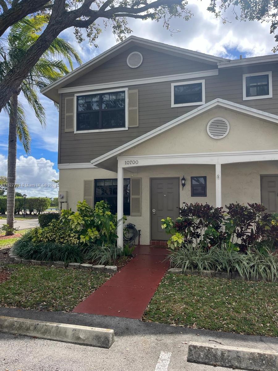 10700 10th St, Pembroke Pines, FL, 33026 United States, 3 Bedrooms Bedrooms, ,2 BathroomsBathrooms,Residential,For Sale,10th St,A11527783