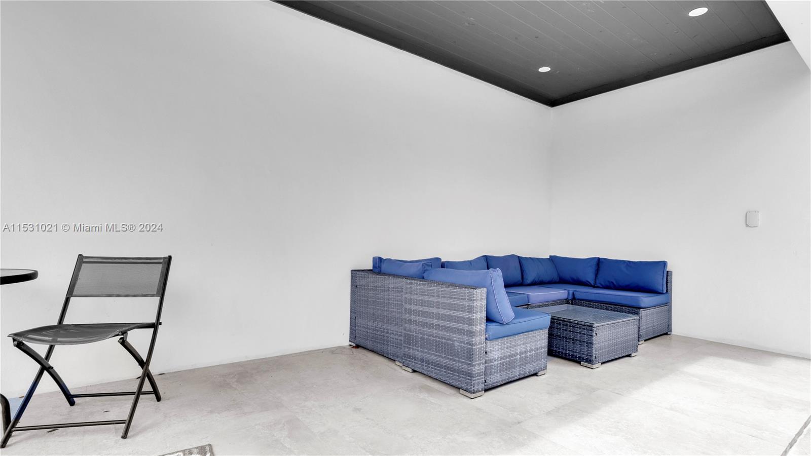 881 NW 10th St, Florida City, Florida 33034, 4 Bedrooms Bedrooms, ,3 BathroomsBathrooms,Residential,For Sale,881 NW 10th St,A11531021