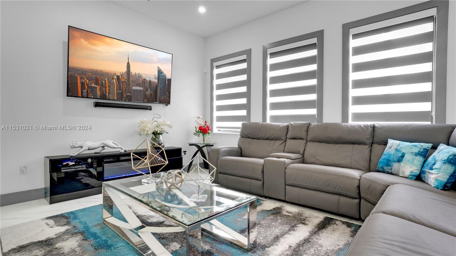 881 NW 10th St, Florida City, Florida 33034, 4 Bedrooms Bedrooms, ,3 BathroomsBathrooms,Residential,For Sale,881 NW 10th St,A11531021