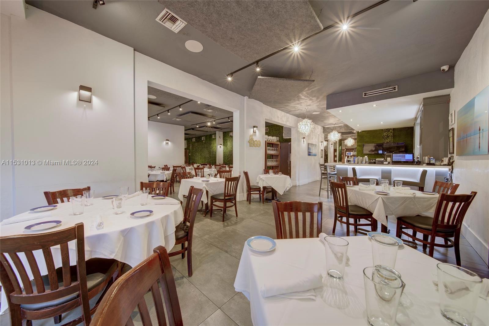 Full-Service Restaurant with Liquor License For Sa, Coral Gables, Florida 33134, ,Businessopportunity,For Sale,Full-Service Restaurant with Liquor License For Sa,A11531013