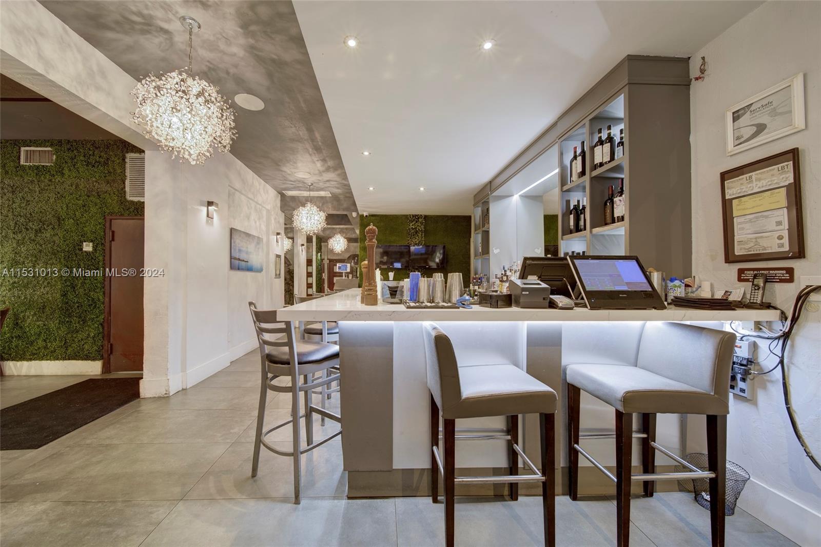 Full-Service Restaurant with Liquor License For Sa, Coral Gables, Florida 33134, ,Businessopportunity,For Sale,Full-Service Restaurant with Liquor License For Sa,A11531013