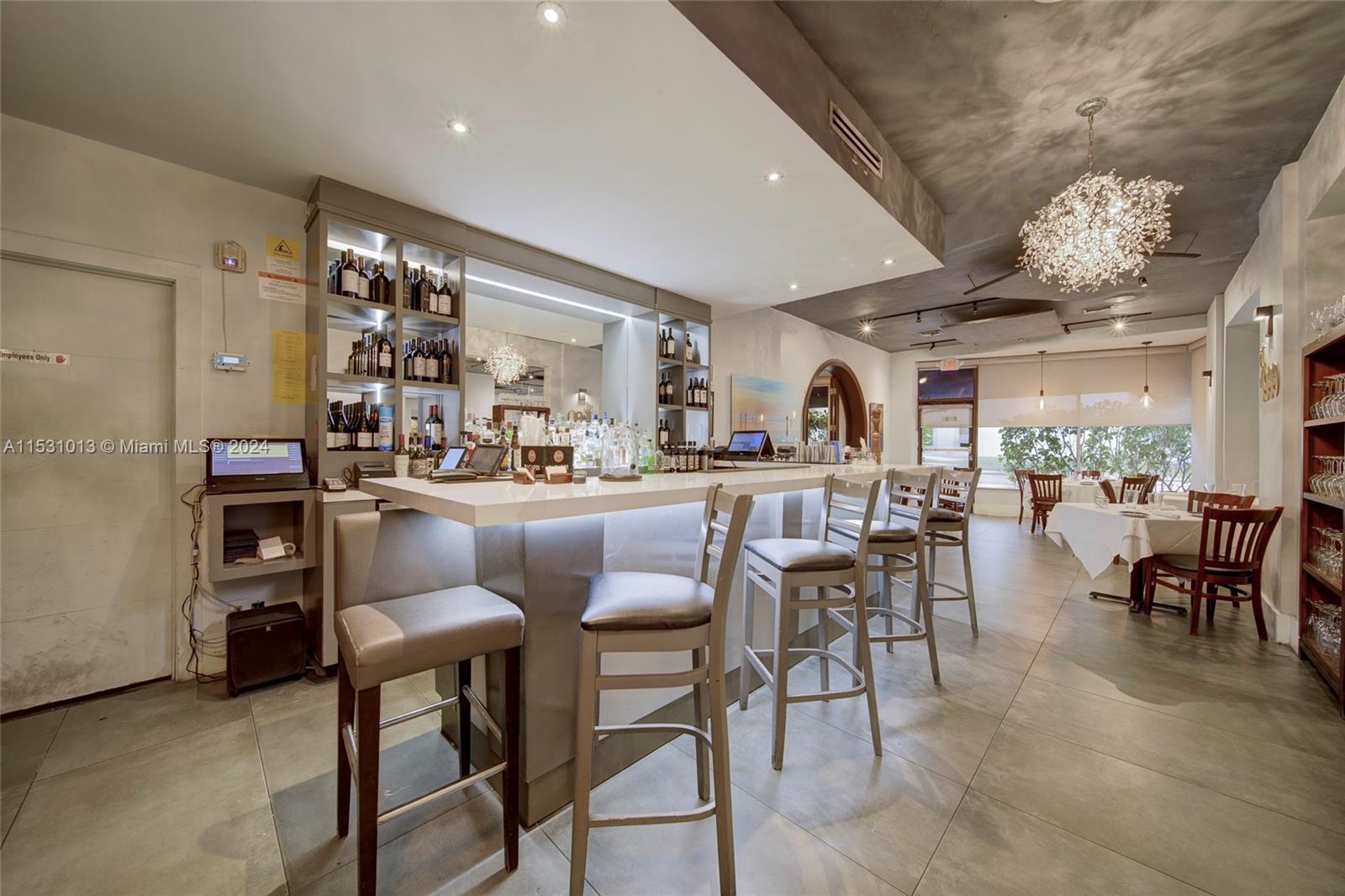 Full-Service Restaurant with Liquor License For Sa, Coral Gables, Florida 33134, ,Businessopportunity,For Sale,Full-Service Restaurant with Liquor License For Sa,A11531013