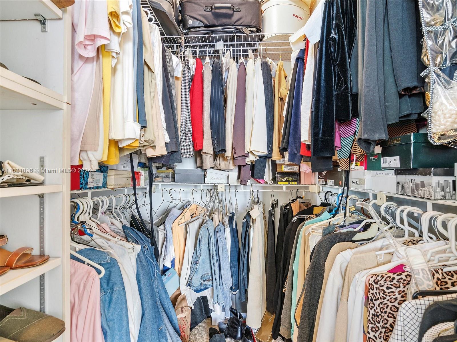 20281 E Country Club Dr 2215, Aventura, Florida 33180, 2 Bedrooms Bedrooms, ,2 BathroomsBathrooms,Residential,For Sale,20281 E Country Club Dr 2215,A11531096