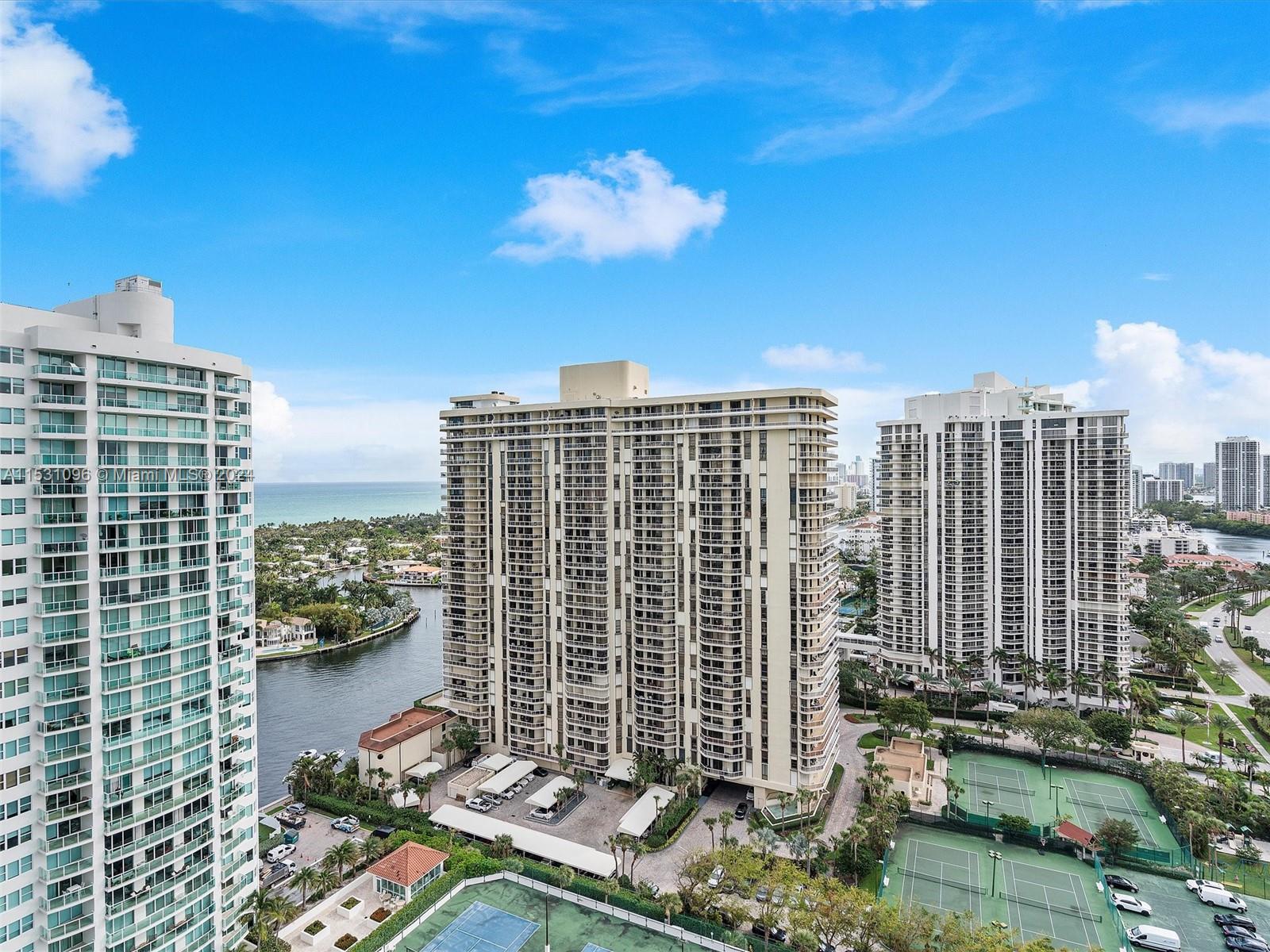 20281 E Country Club Dr 2215, Aventura, Florida 33180, 2 Bedrooms Bedrooms, ,2 BathroomsBathrooms,Residential,For Sale,20281 E Country Club Dr 2215,A11531096