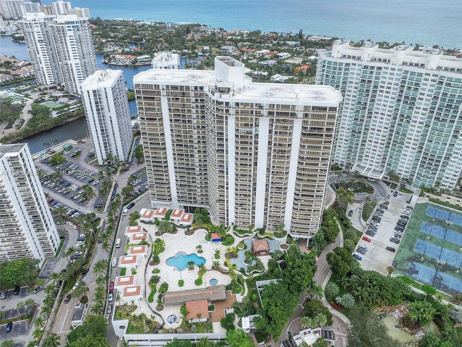 20281 E Country Club Dr 2215, Aventura, Florida 33180, 2 Bedrooms Bedrooms, ,2 BathroomsBathrooms,Residential,For Sale,20281 E Country Club Dr 2215,A11531096