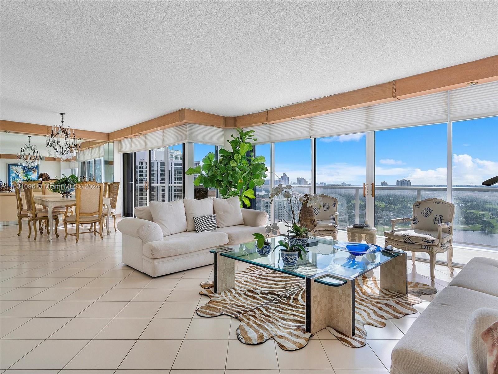 20281 E Country Club Dr 2215, Aventura, Florida 33180, 2 Bedrooms Bedrooms, ,2 BathroomsBathrooms,Residential,For Sale,20281 E Country Club Dr 2215,A11531096