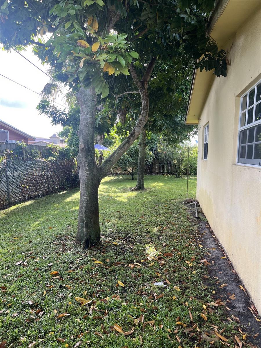 Miramar, Florida 33025, 4 Bedrooms Bedrooms, ,2 BathroomsBathrooms,Residential,For Sale,A11531109