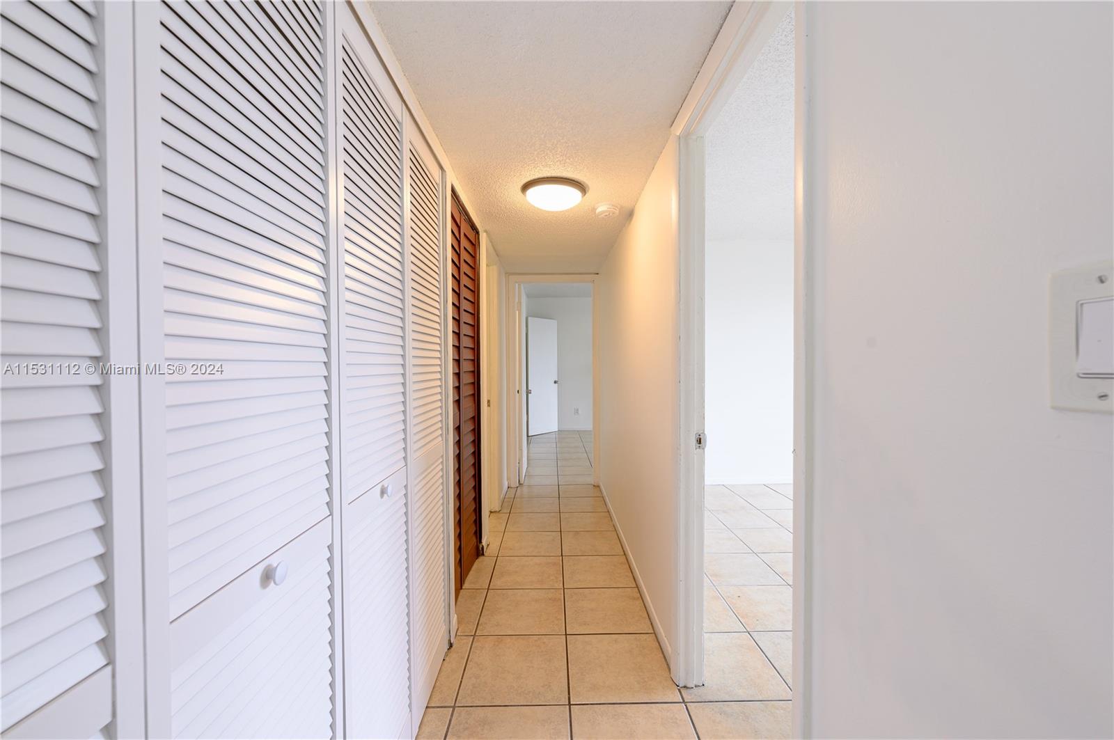 8411 NW 8th St 405, Miami, Florida 33126, 2 Bedrooms Bedrooms, ,2 BathroomsBathrooms,Residential,For Sale,8411 NW 8th St 405,A11531112