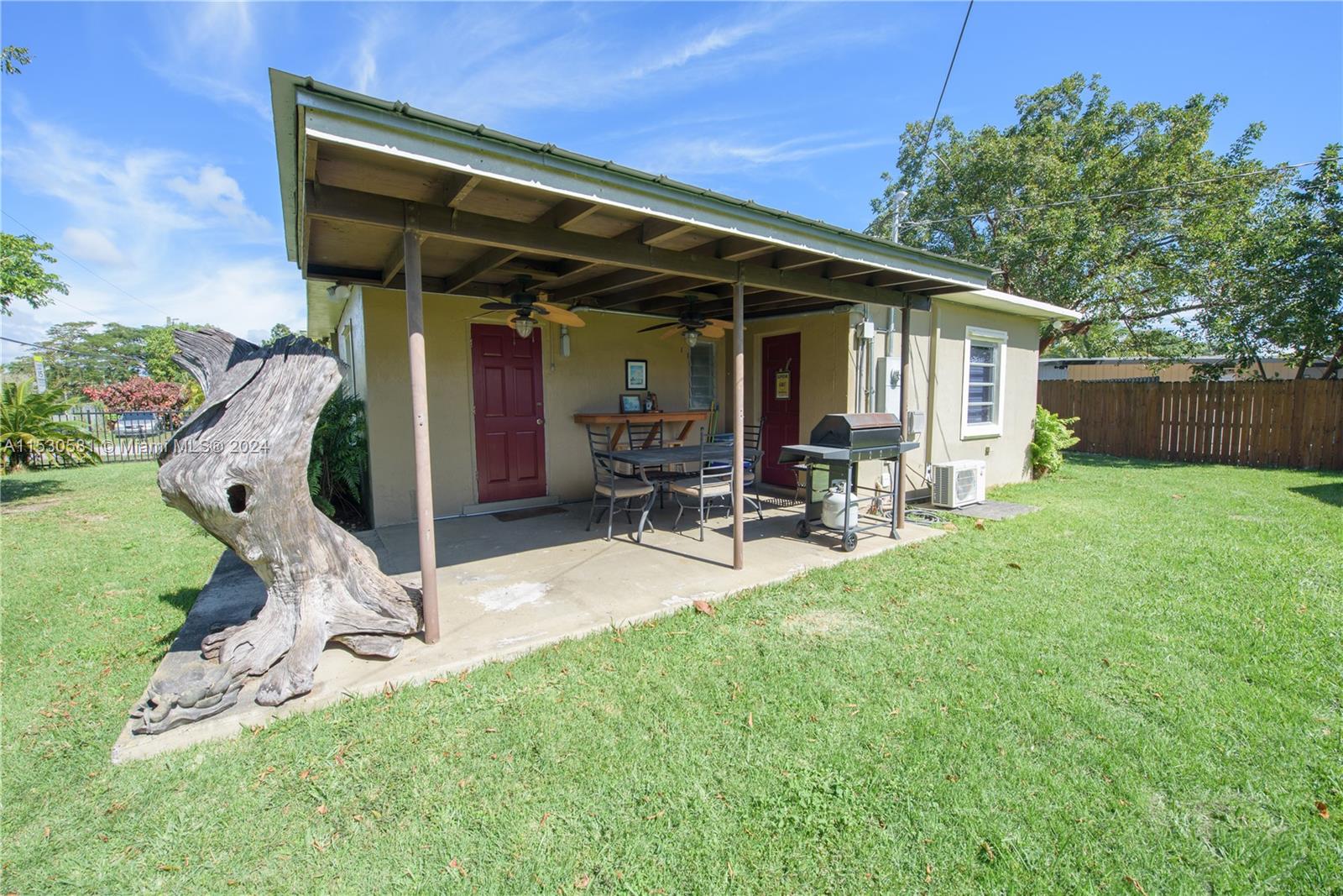 14810 Fillmore Ln, Homestead, Florida 33033, 2 Bedrooms Bedrooms, 7 Rooms Rooms,1 BathroomBathrooms,Residential,For Sale,14810 Fillmore Ln,A11530581