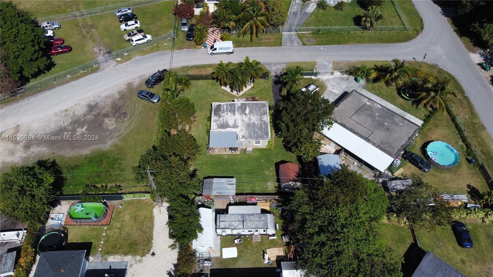 14810 Fillmore Ln, Homestead, Florida 33033, 2 Bedrooms Bedrooms, 7 Rooms Rooms,1 BathroomBathrooms,Residential,For Sale,14810 Fillmore Ln,A11530581